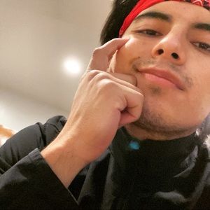 Meet your Posher, Mateo